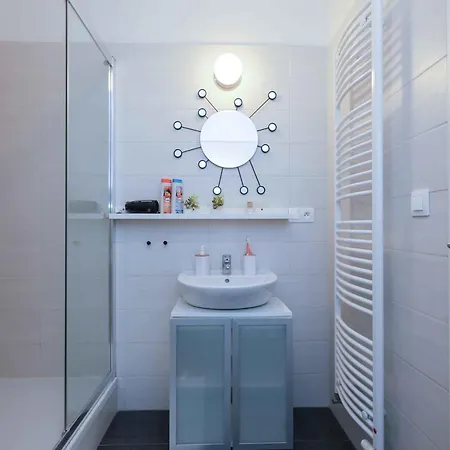Апартаменты Mileticova- Stylish Close To The Center